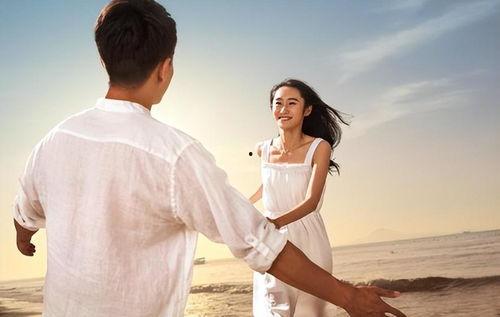 国产区情侣,浪漫瞬间，温馨时光